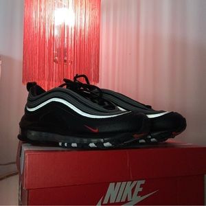 Nike air max shoes